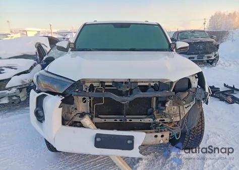 2015 Toyota 4Runner Sr5/Sr5 Premium z USA, uszkodzony, nr VIN JTEBU5JR7F5260152